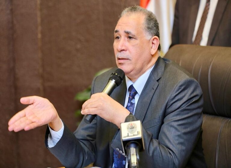 نقيب المحامين عبدالحليم علام