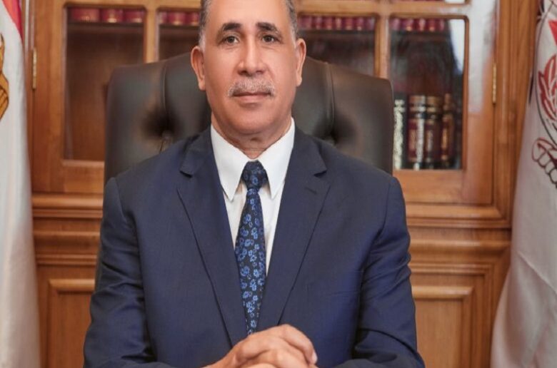 نقيب المحامين يقرر صرف 50 ألف جنيه إعانة عاجلة للأستاذ وائل يحيى بعد احتراق مكتبه