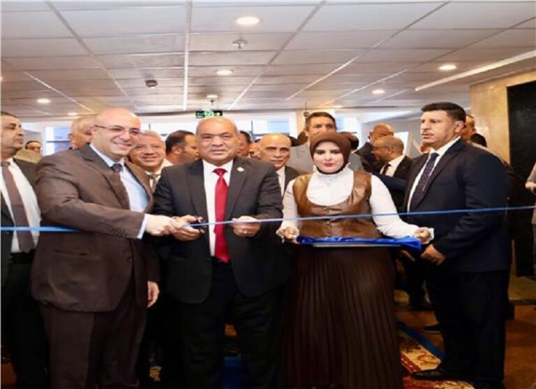 رئيس النيابة الإدارية يفتتح المقر الجديد