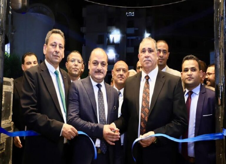 نقيب المحامين يفتتح أعمال تطوير نادي المحامين بالفيوم