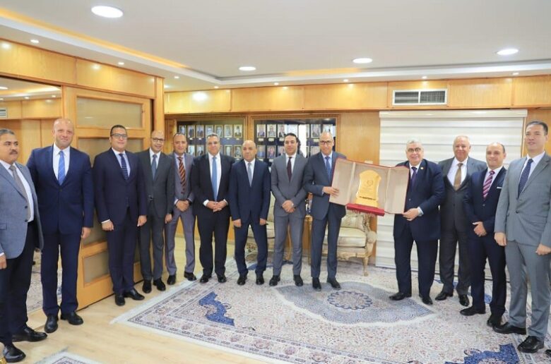 الأمانة العامة لمجلس الدولة تُكرم المستشار أحمد عبود