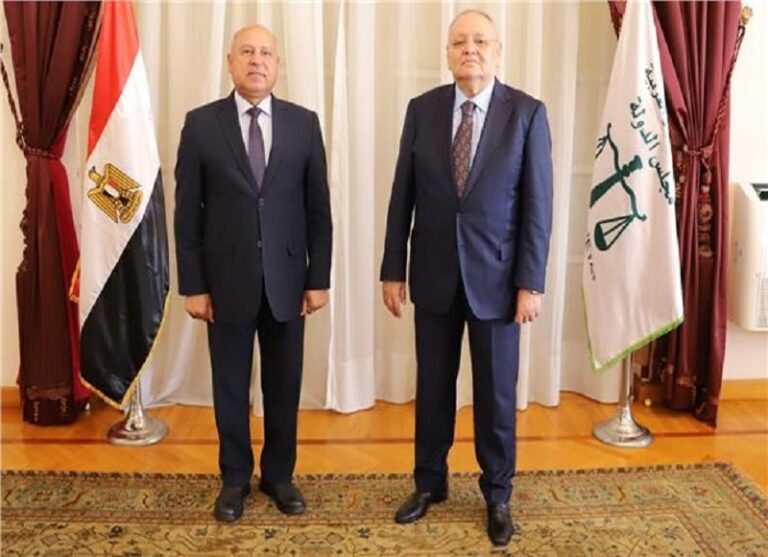 الفريق كامل الوزير يشيد بجهود مجلس الدولة في إرساء دعائم العدالة وحفظ الحقوق