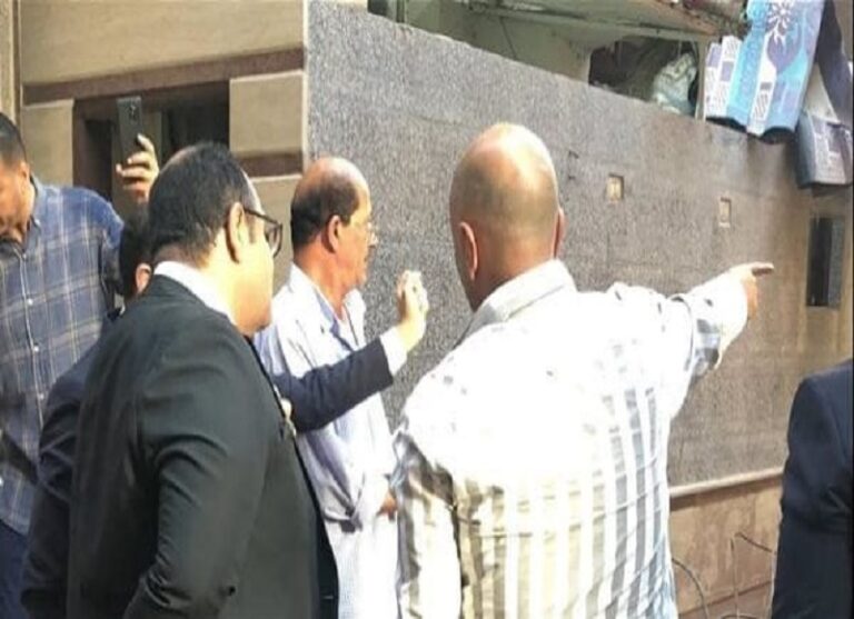 المحامي العام يعاين موقع انفجار وانهيار مصنع ملابس بالمحلة الكبرى