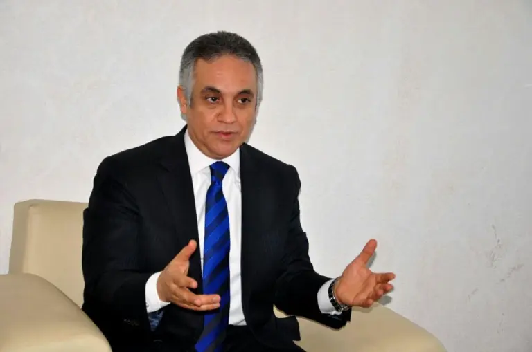 السيرة الذاتية لـ محمود الشريف بعد تعيينه وزيرا للعدل في الحكومة الجديدة