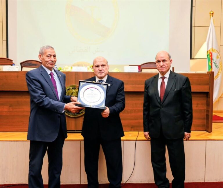 رئيس هيئة النيابة الإدارية يشهد فعاليات يوم التميز لإدارة التفتيش القضائي