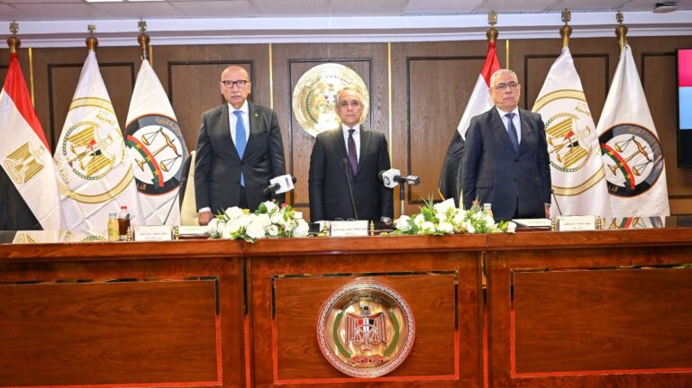 "افتحوا للناس أبواب الحق".. وزير العدل يوجه كلمة مؤثرة لأعضاء النيابة العامة